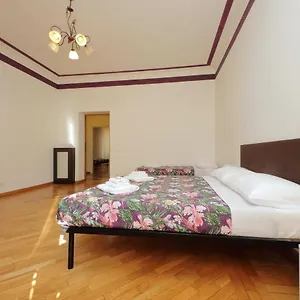 Sanctuary 32 Apartamento